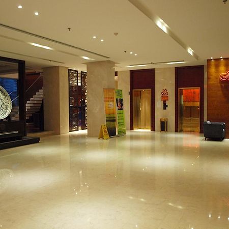Starway Ganyuan Hotel Shanghái Exterior foto